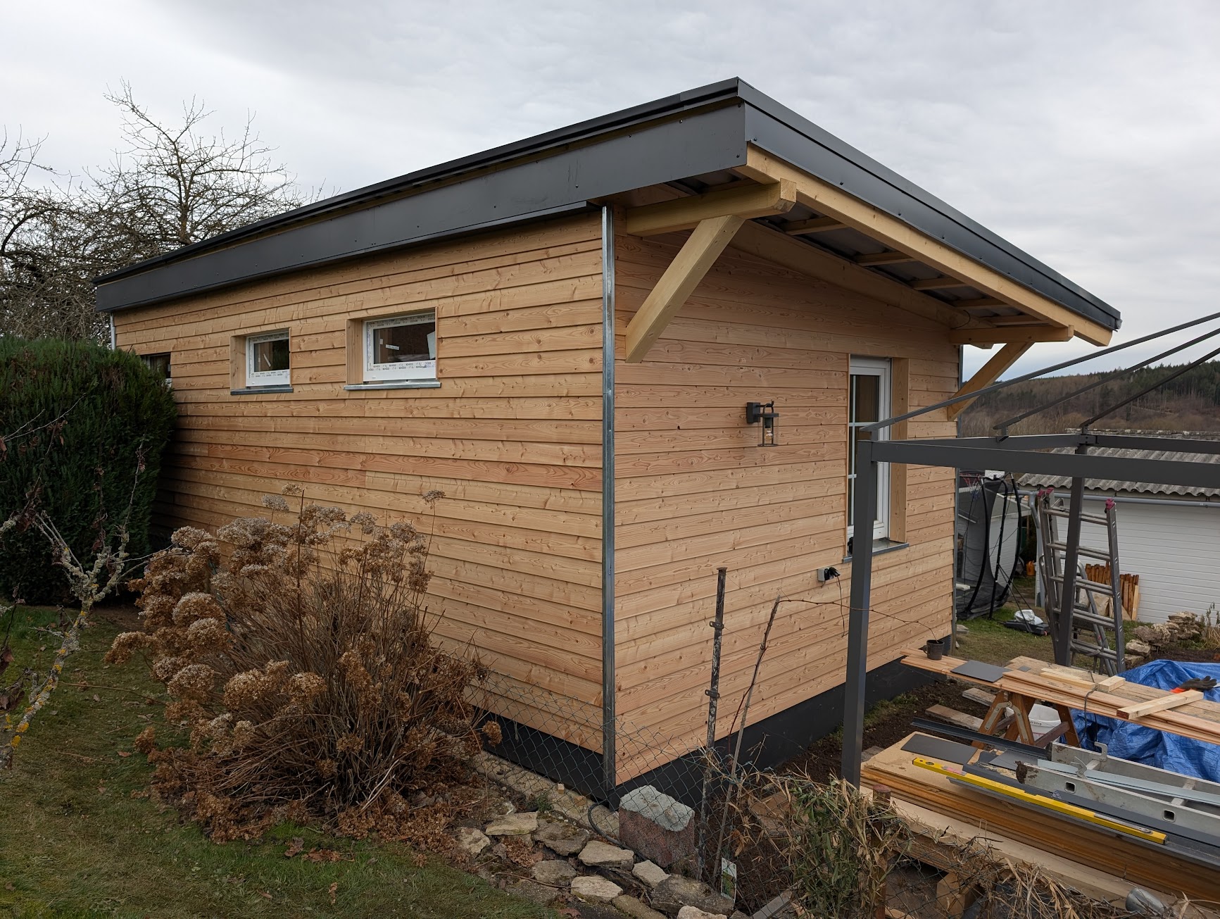 Fertiges Gartenhaus